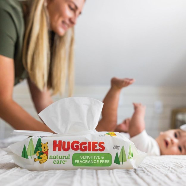 Huggies Natural Care Sensitive Baby Wipes, Unscented, Hypoallergenic, 99% Purified Water, 12 Flip-Top Packs (768 Wipes Total), Packaging May Vary