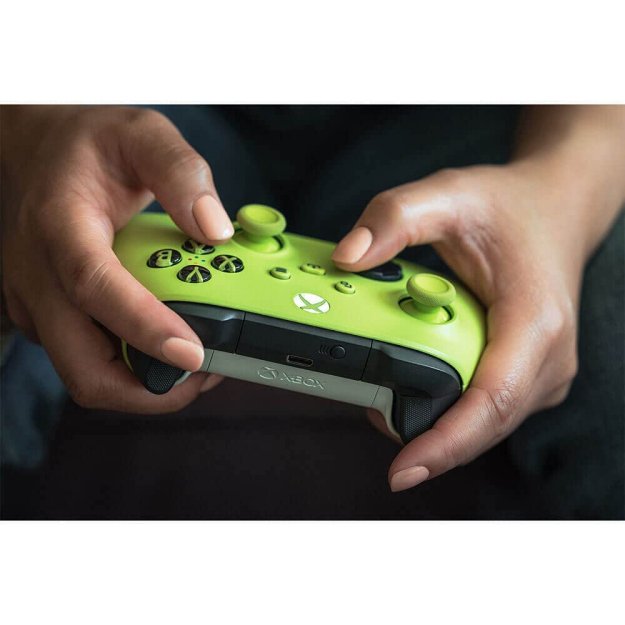 Xbox Core Wireless Gaming Controller – Electric Volt Series X|S, One, Windows PC, Android, and iOS